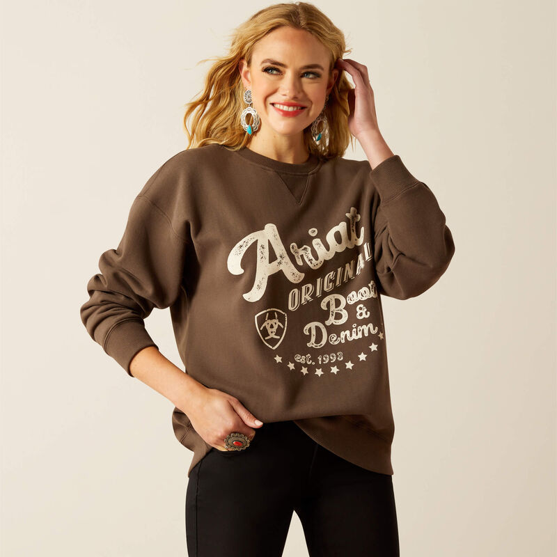 (取寄) アリアット レディース オーバーサイズ クルー スウェットシャツ - ウィメンズ Ariat women Oversized Crew Sweatshirt - Women's Banyan Bark Ariat Women's Oversized Crew Logo Sweatshirt in Banyan Bark