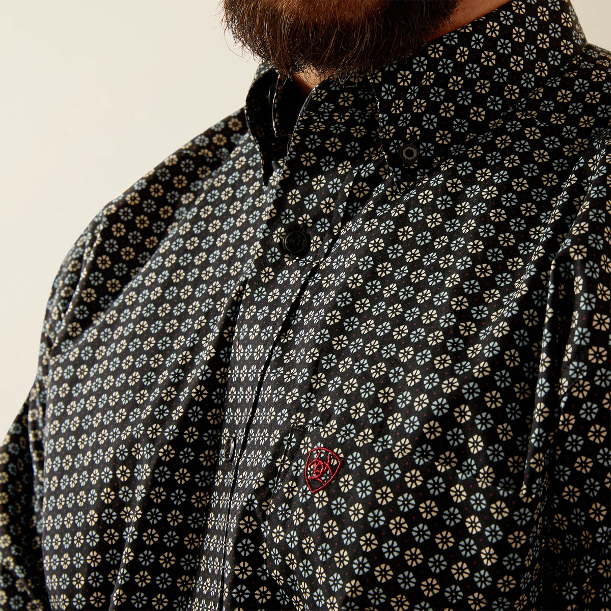 Ariat Men's L/S Gustav Classic Fit Western Button Down Shirt in Black Floral Geometric