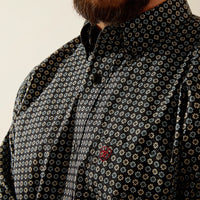 Ariat Men's L/S Gustav Classic Fit Western Button Down Shirt in Black Floral Geometric