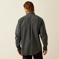 Ariat Men's L/S Gustav Classic Fit Western Button Down Shirt in Black Floral Geometric