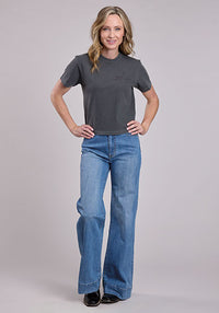 Stetson Women's S/S Cropped Graphic Tee in Black