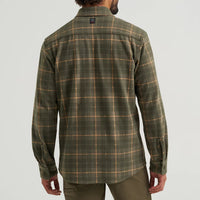 Wrangler ATG Men's L/S Campsite Plaid Shirt in Forest
