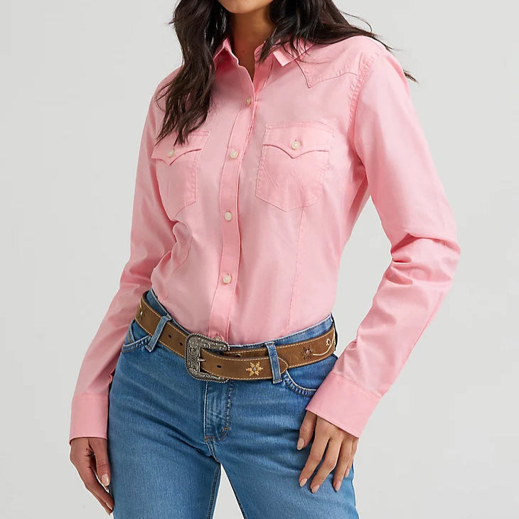 Wrangler Retro Women's L/S Western Solid Button Down in Peony