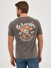 Wrangler Men's Mineral Wash Graphic Logo T-Shirt in Ganache