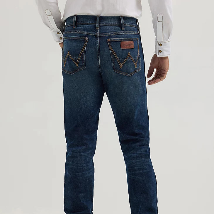 Wrangler Retro Men's Slim Fit Bootcut Jean in Hayward