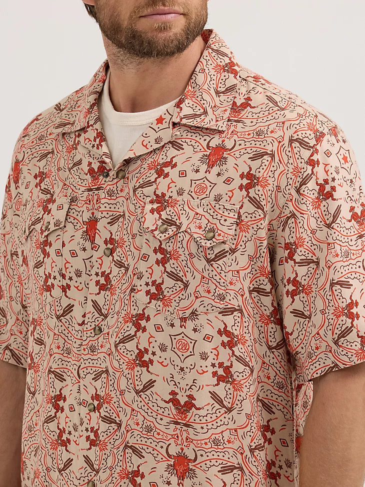 Wrangler Men's S/S Coconut Cowboy Snap Front Camp Shirt in Brown Duel
