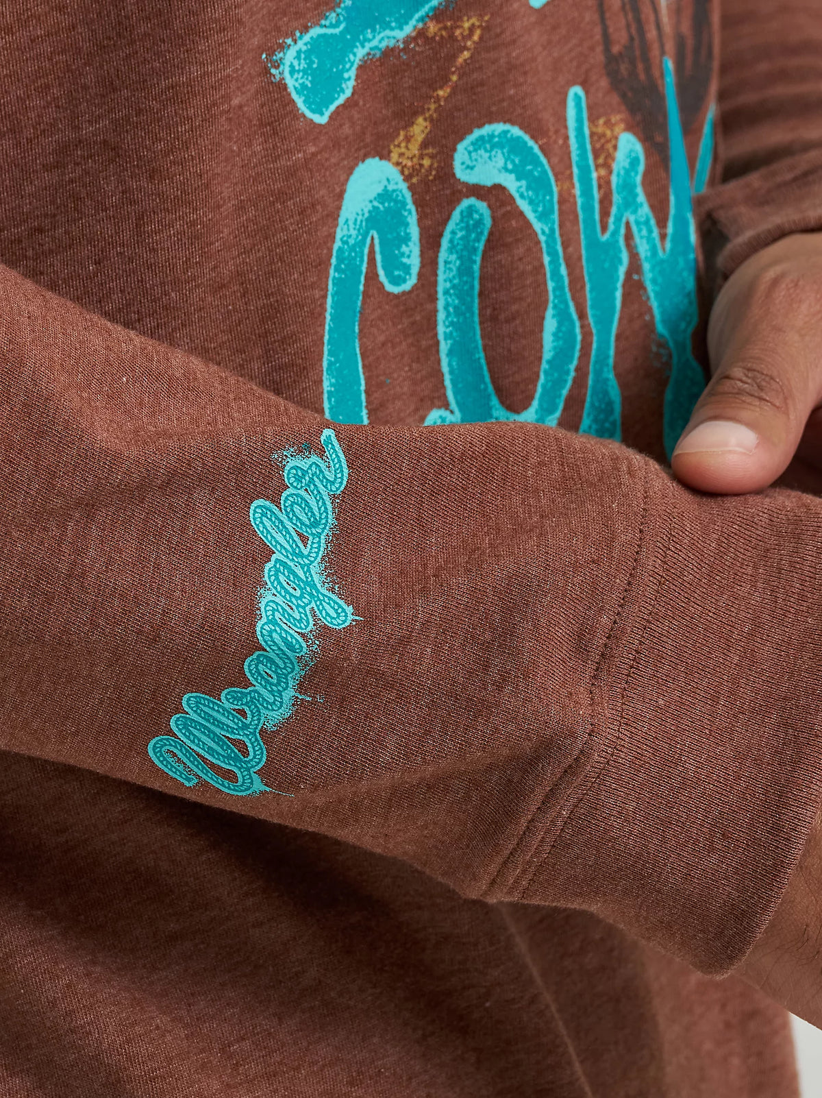 Wrangler Men's L/S Long Live Cowboys Front Graphic Tee in Cappuccino Heather