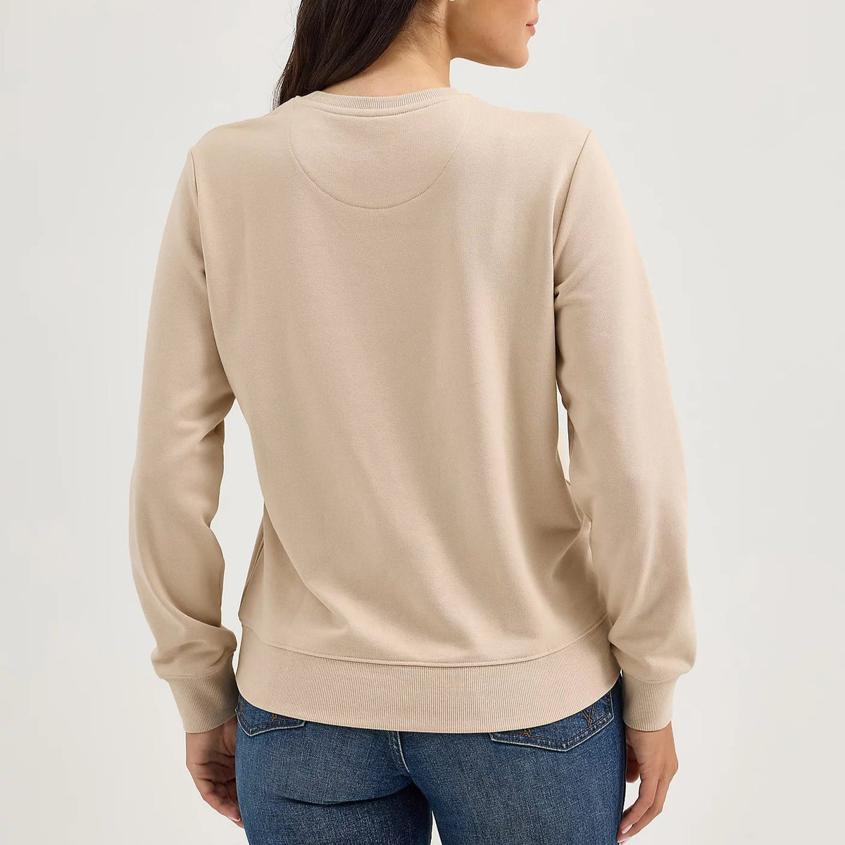 Wrangler Retro Women's Graphic Crew Sweatshirt in Cement