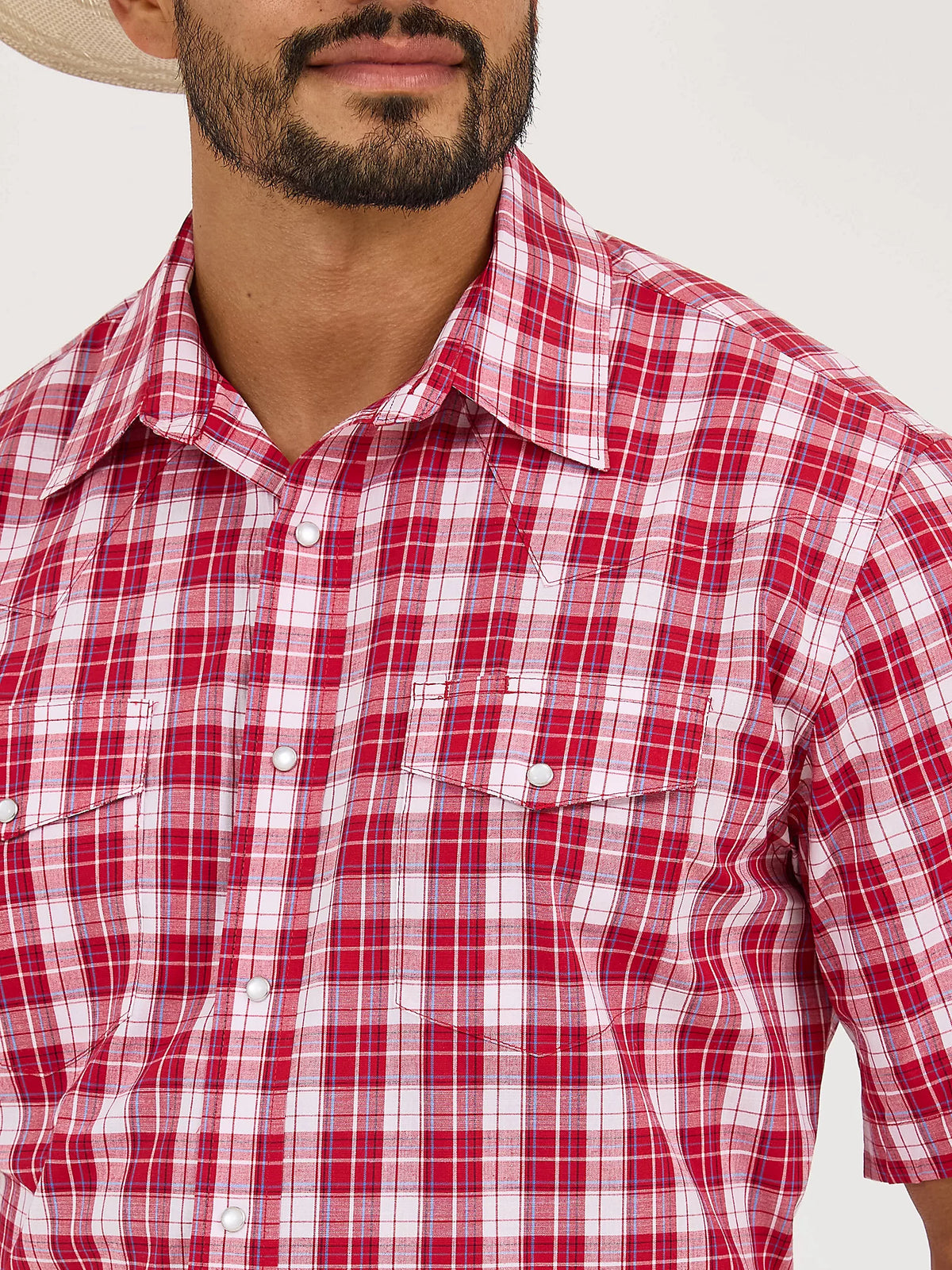 Wrangler Men's S/S Wrinkle Resist Plaid Western Snap Shirt in Candy Apple
