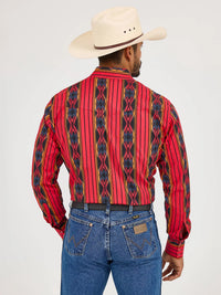 Wrangler Men's Checotah L/S Western Snap Shirt in Amaranth Red