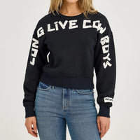 Wrangler Retro Women's Long Live Cowboys Crewneck Sweatshirt in Onyx