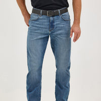 Wrangler Retro Men's Relaxed Bootcut Jean in Harris