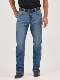 Wrangler Retro Men's Relaxed Bootcut Jean in Harris