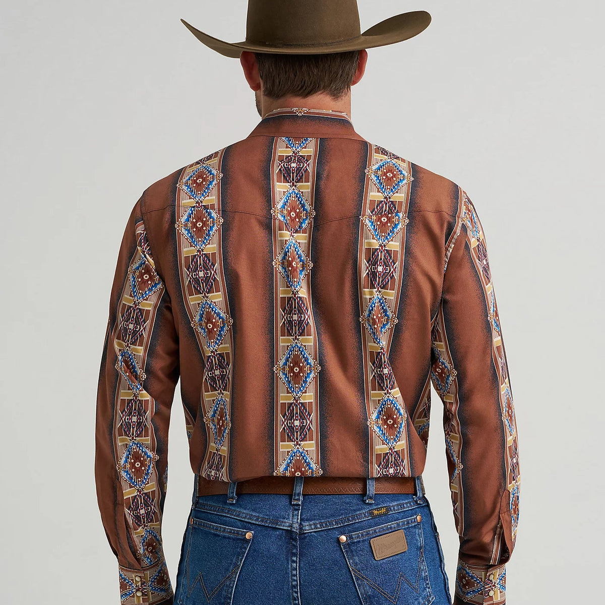 Wrangler Men's Checotah L/S Western Snap Shirt in Brown Rose Window