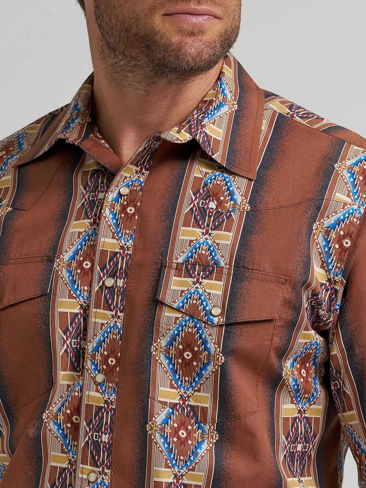 Wrangler Men's Checotah L/S Western Snap Shirt in Brown Rose Window