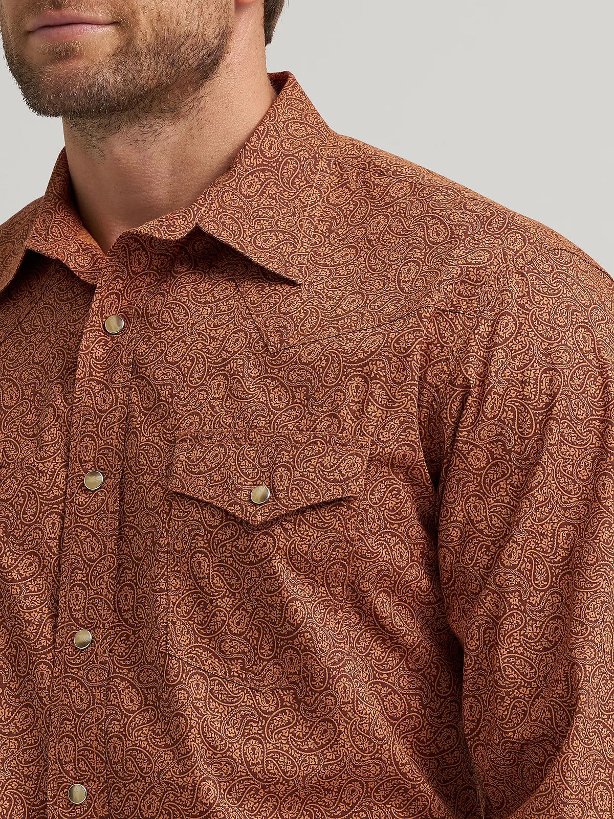 Wrangler Men's 20X L/S Competition Western Snap Shirt in Rustic Brown Paisley