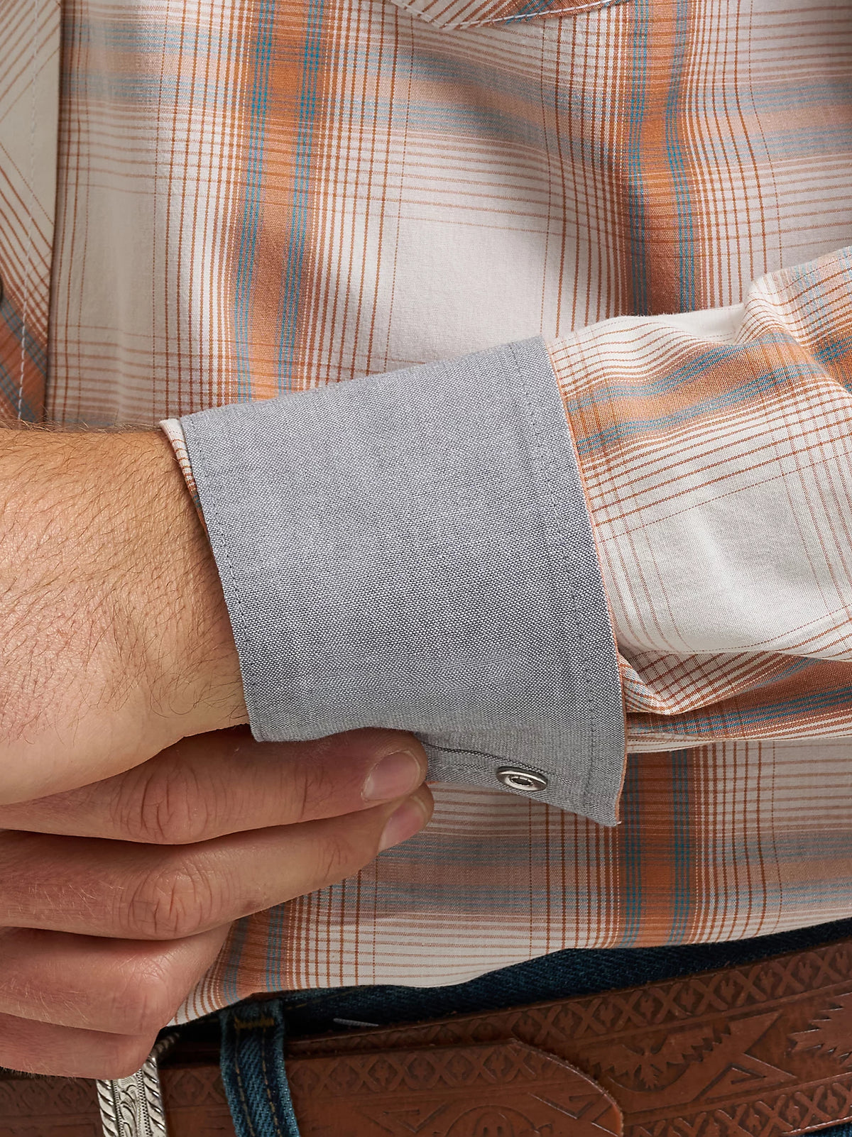 Wrangler Men's 20X L/S Competition Western Snap Shirt in Ecru Plaid (Available in Tall Sizes!)