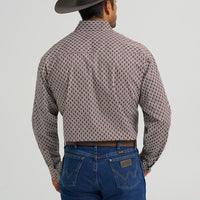 Wrangler Men's L/S George Strait Troubadour Snap Shirt in Coffee Splash