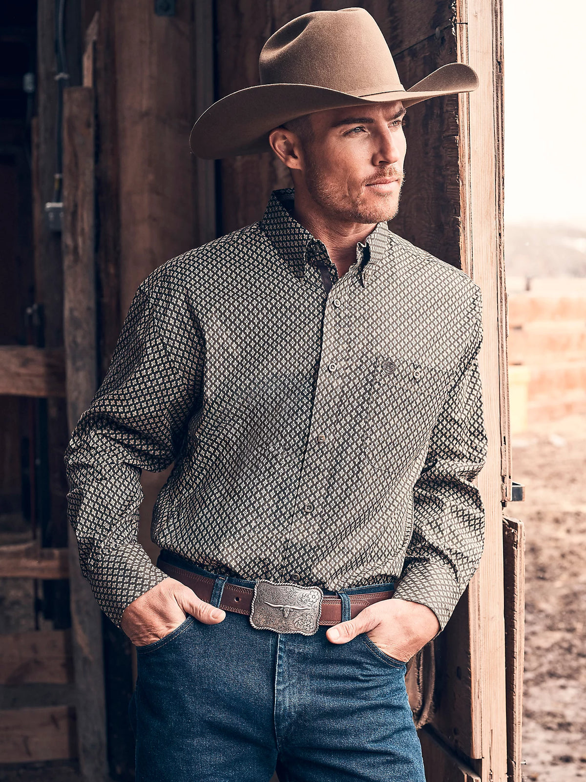 Wrangler Men's L/S George Strait Button Down Shirt in Coffee Rhombi (Available in Plus Sizes)