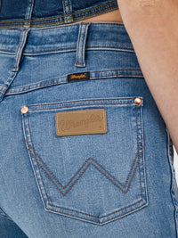 Wrangler x Lainey Wilson Boot Huggers in Wrangler Blue Wash