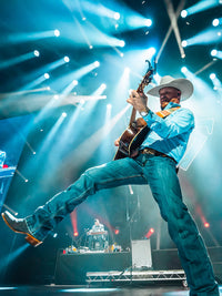 Wrangler 20X Men's Cody Johnson Advanced Comfort 01 Competition Regular Fit Jean in Blue Stone