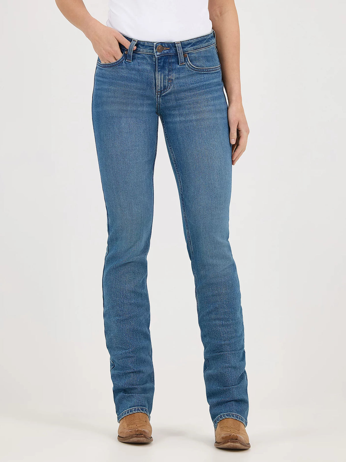 Wrangler Retro Women's Mae Mid Rise Bootcut Jean in Dahlia