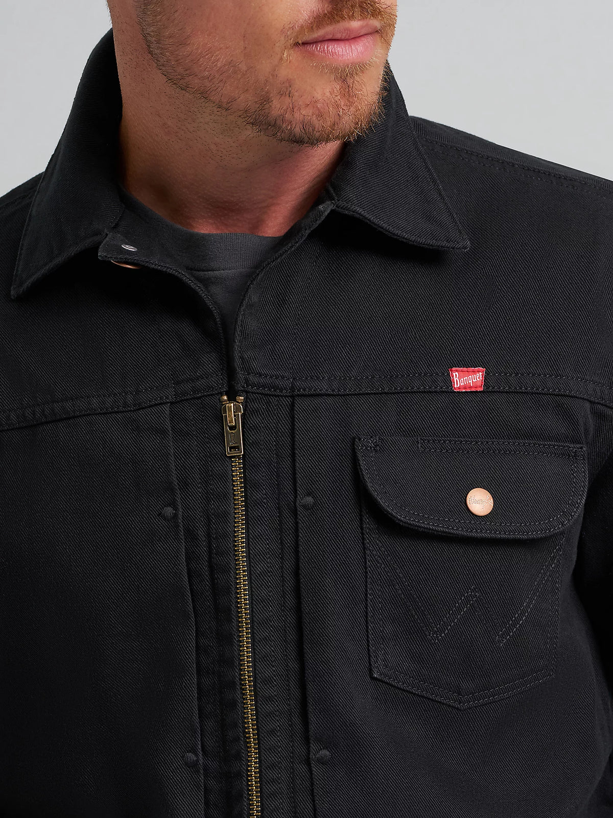 Wrangler x Coors Men's Pinnacle Jacket in Washed Black