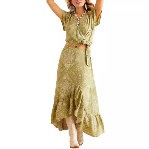 Ariat Women's Osage Green Bandana High-Low Skirt