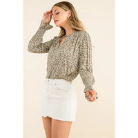 Women's L/S Floral Print Blouse in Taupe