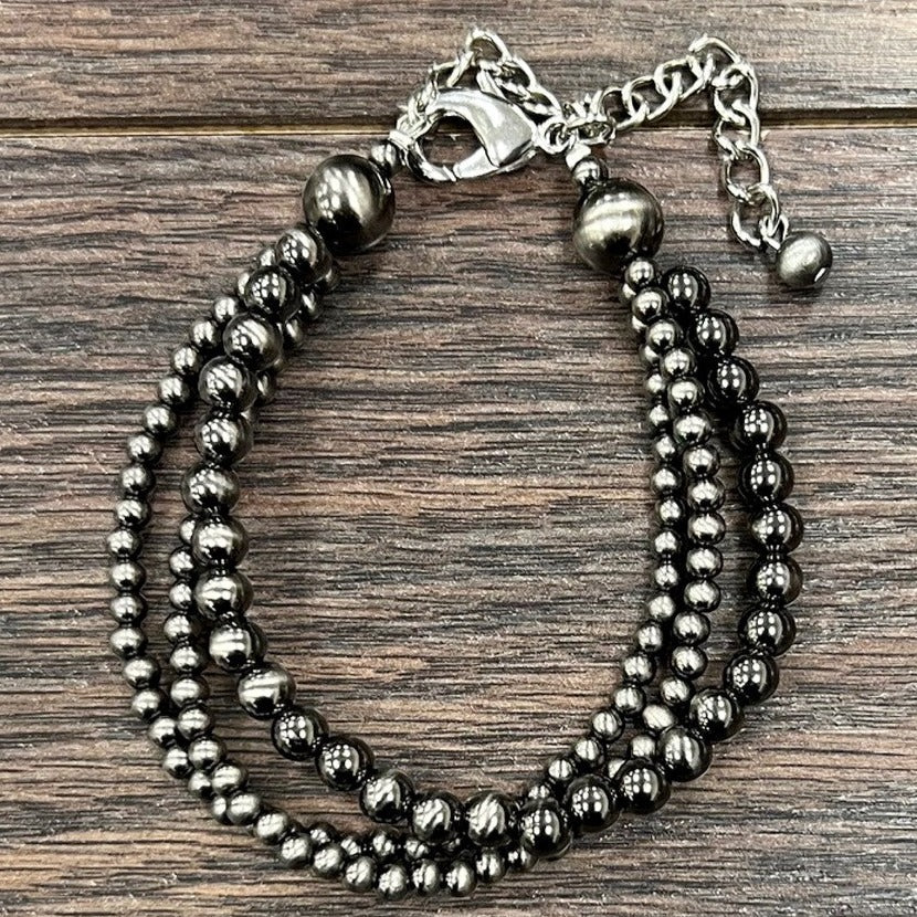 Three Strand Polished Navajo Pearl Bracelet