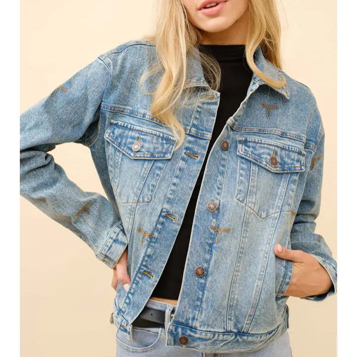 Women's Boot Stitch Denim Trucker Jacket in Medium Wash