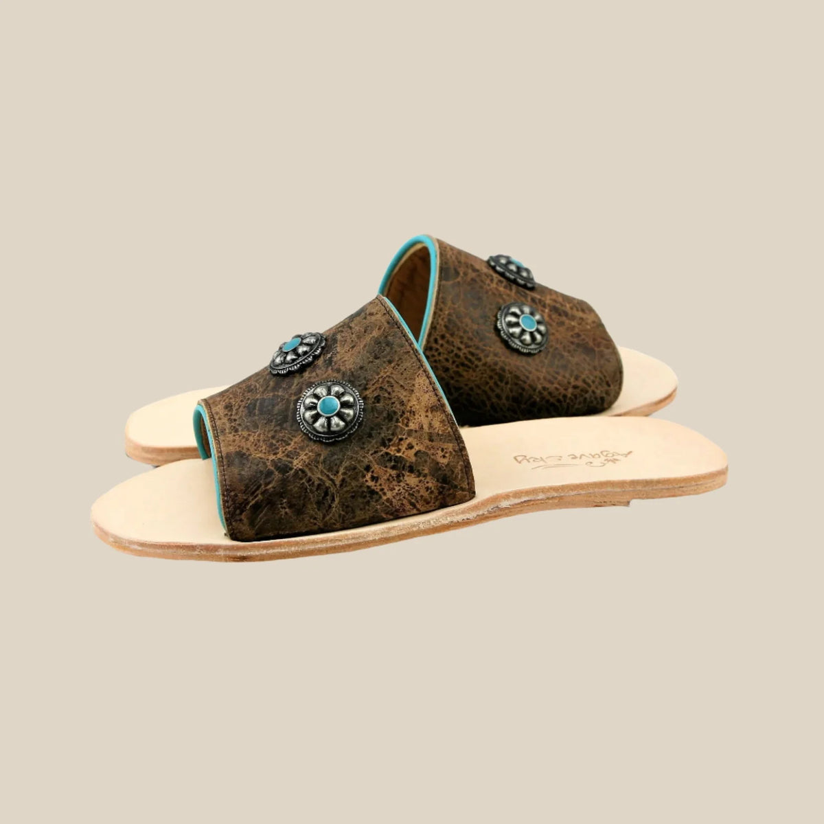 Agave Sky Women's Nadia Concho Slide in Vintage Chocolate