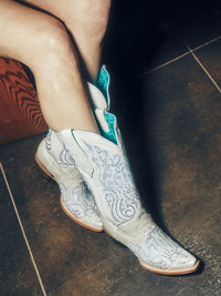 Corral Women's White Embroidery & Crystals Snip Toe Western Boot