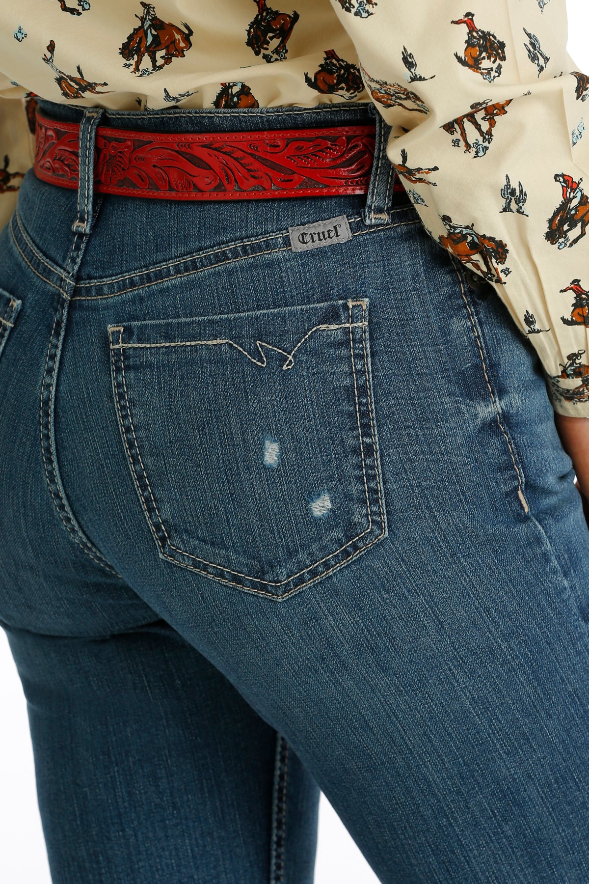 Cruel Women's Quinn Relaxed Straight Leg Crop in Medium Stonewash