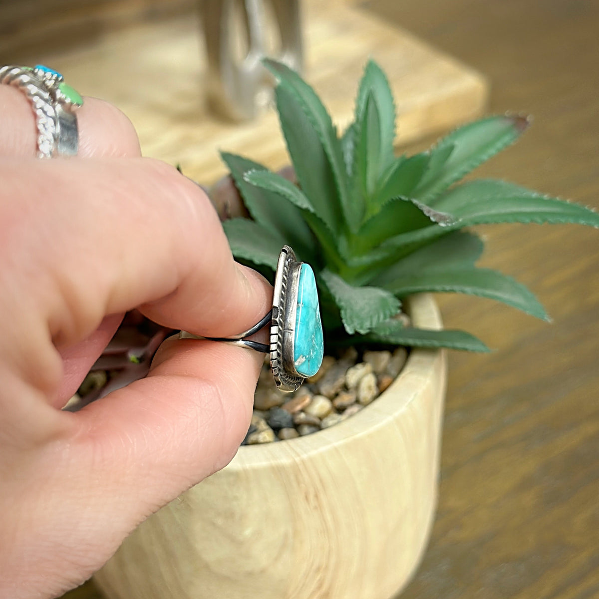 Navajo Handmade Sterling Silver Natural Sonoran Turquoise Ring (Size 6)