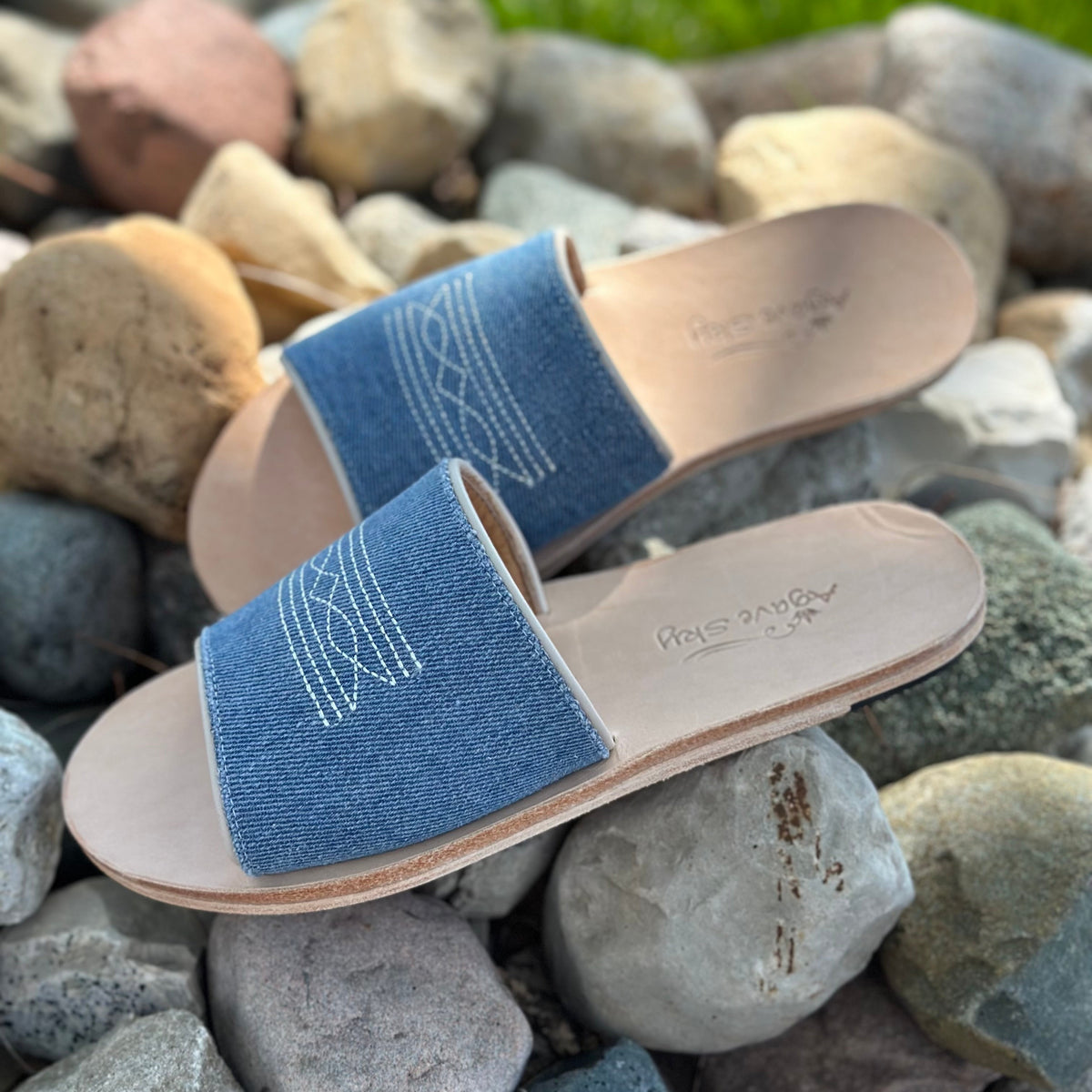 Agave Sky Women's Nadia Western Slide in Denim & Cream
