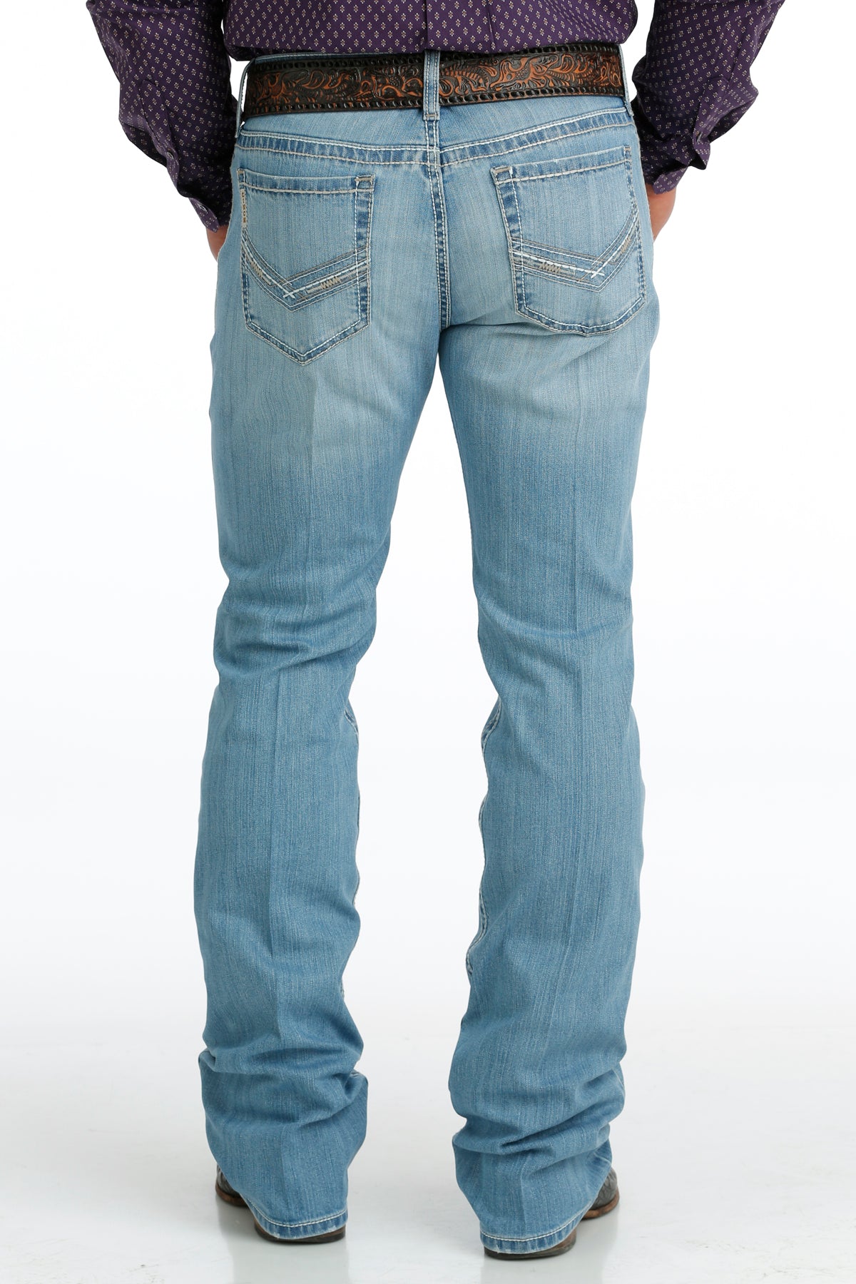 Cinch Men's Ian Slim Fit Bootcut Jean in Light Stonewash