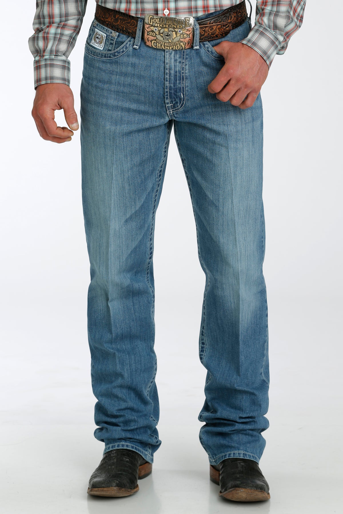 Cinch Men's White Label Relaxed Straight Jean in Medium Stonewash