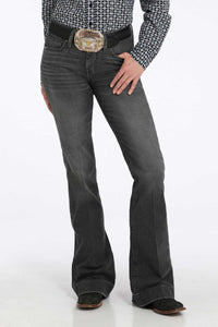 Cinch Women's Lynden Slim Trouser in Black