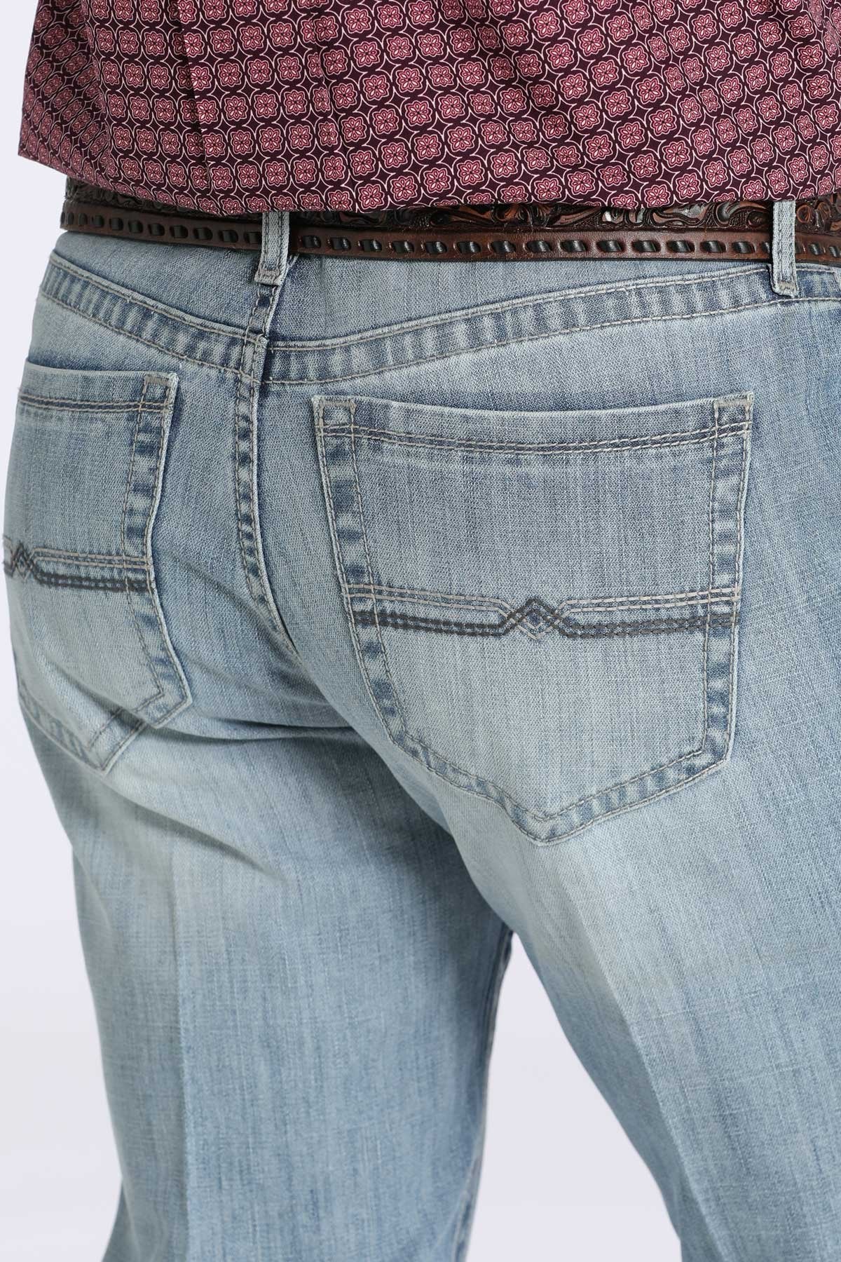 Cinch Men's Ian Slim Fit Bootcut Jean in Light Stonewash