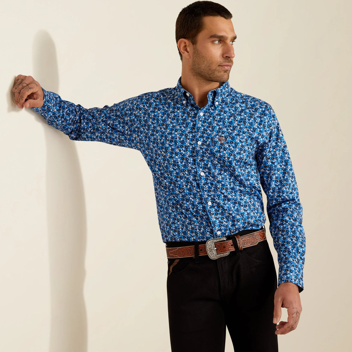 Ariat Men's L/S Wrinkle Free Brighton Fitted Floral Western Button Down Shirt in Blue