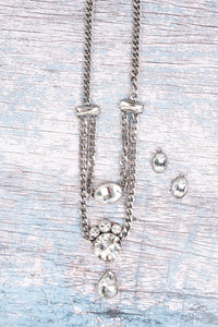 Western Ashton White Crystal Silver Tone Necklace and Earring Set