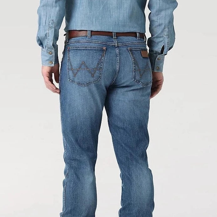 Wrangler Men's Retro Boot Cut Jean