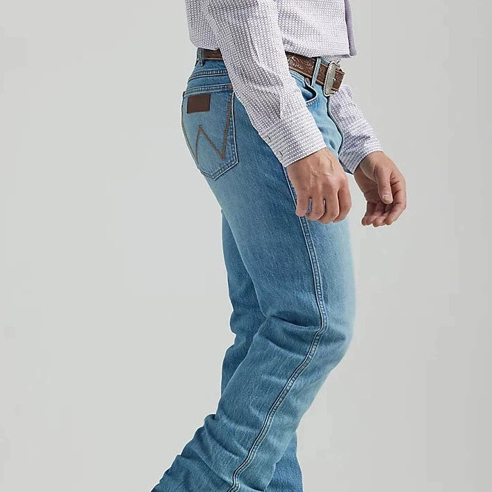Wrangler Retro Men's Slim Straight Jean- Lightwash – Branded Country Wear