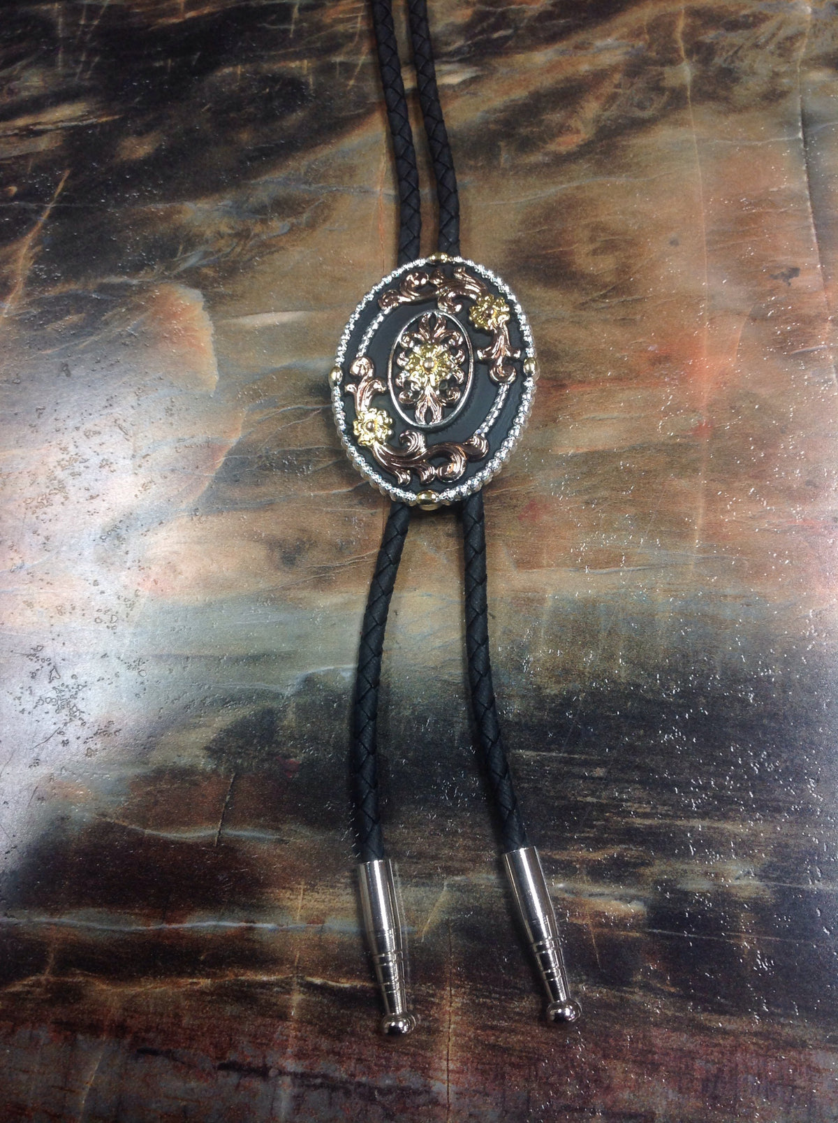 Double S Tri-Color Floral Scroll Oval Bolo Tie