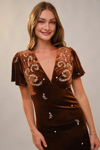 Women's S/S Floral Embroidered Midi Velvet Dress in Brown