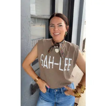 Women's Gah-Lee Graphic Muscle Tee in Espresso