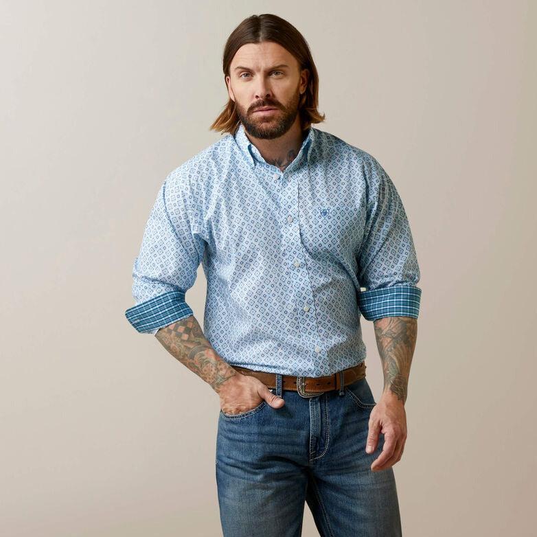 Ariat Men's Wayne Classic Fit Button Down Western Shirt