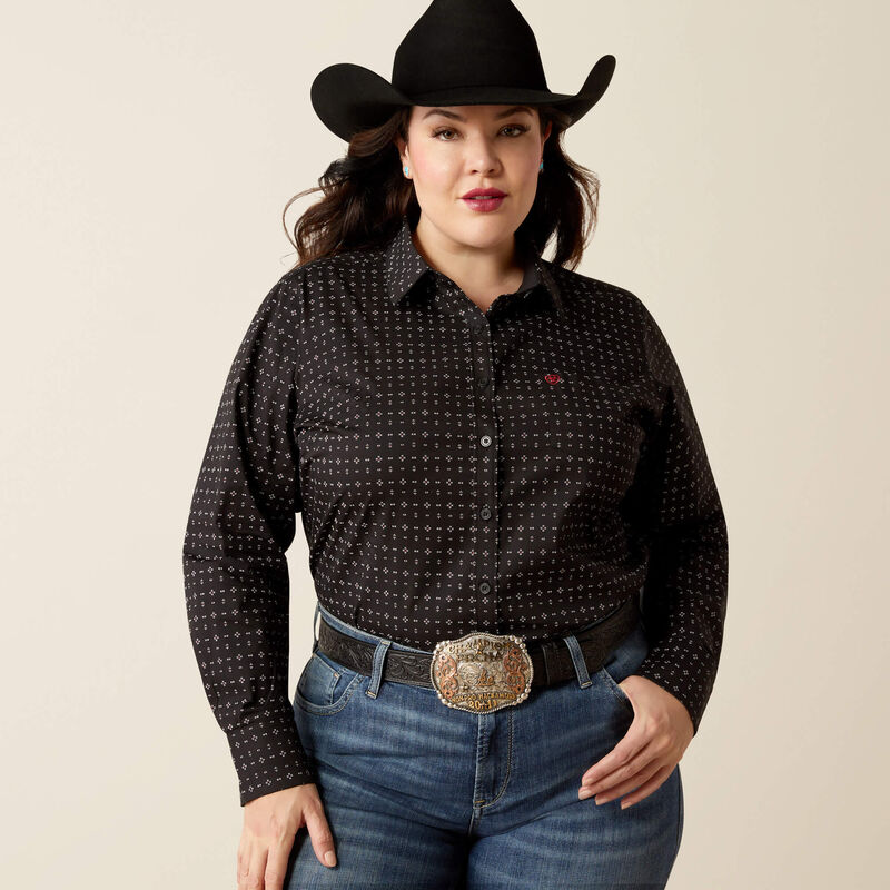 Ariat Women's Kirby Stretch L/S Western Button Down Shirt in Black Gia Geo (Available in Plus Sizes)