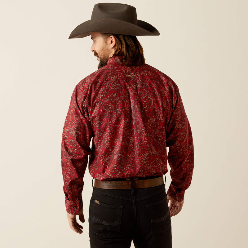 Ariat Men's Jaydon L/S Classic Fit Western Button Down Shirt in Red Paisley